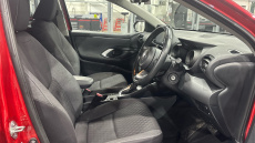 Toyota Yaris 1.5 Hybrid Design 5dr CVT Hybrid Hatchback